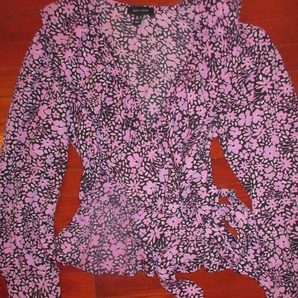 Long Sleeve Floral Blouse